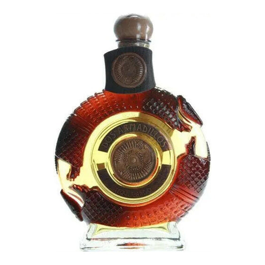 Dos Armadillos Añejo 750ml