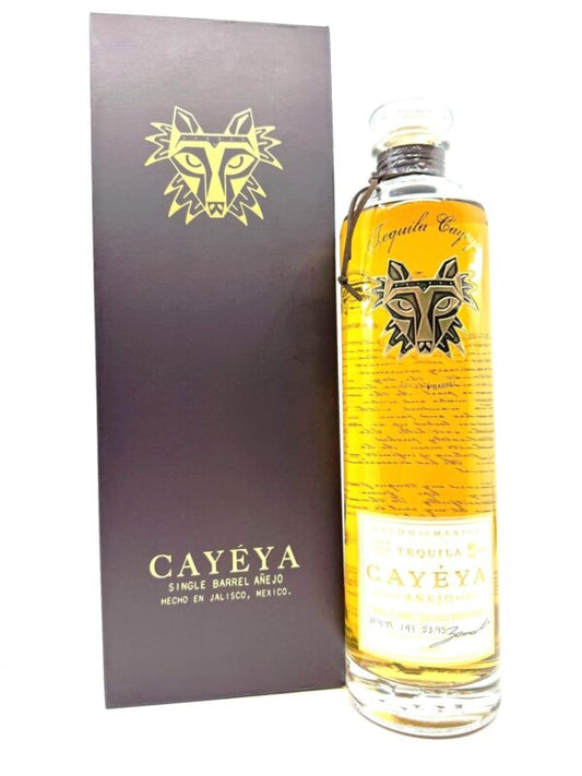 Cayeya Añejo 750ml